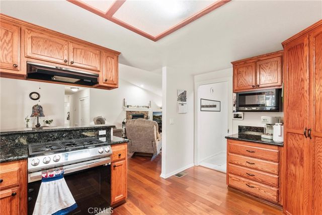 5399 Lone Pine Canyon, Wrightwood, CA 92397