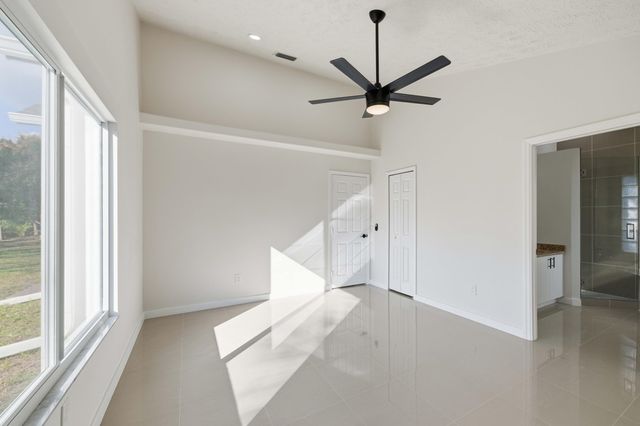 3031 SE Galt Circle, Port St. Lucie, Port St Lucie, FL 34984