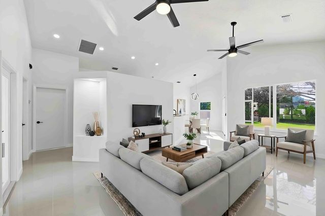 3031 SE Galt Circle, Port St. Lucie, Port St Lucie, FL 34984