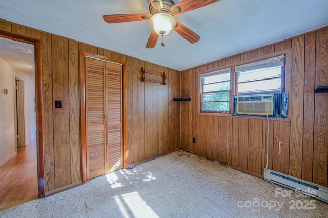 531 Bryson Road, Candler, NC 28715