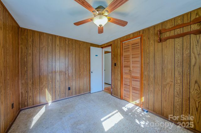 531 Bryson Road, Candler, NC 28715