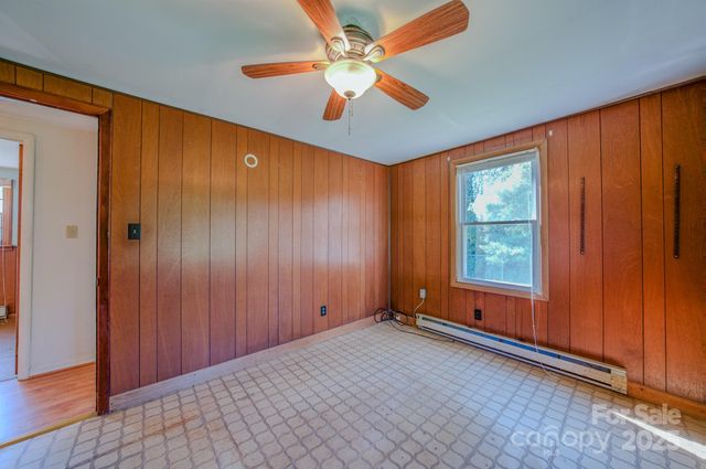 531 Bryson Road, Candler, NC 28715