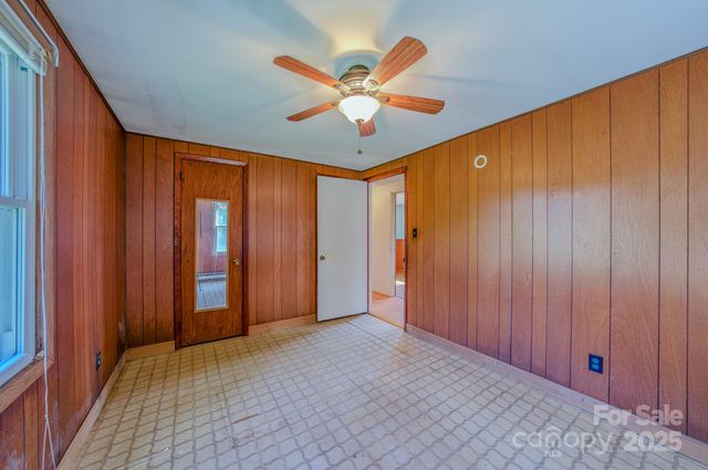 531 Bryson Road, Candler, NC 28715