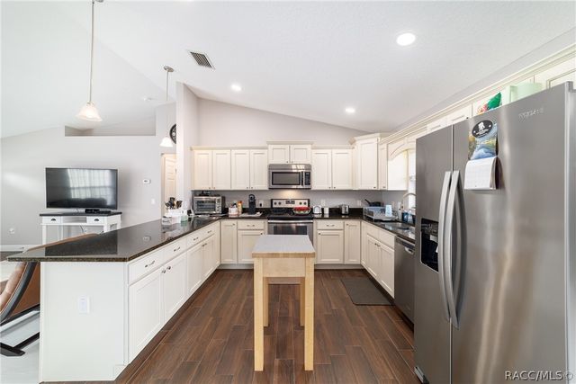 3005 W Kirkwood Place, Dunnellon, FL 34433