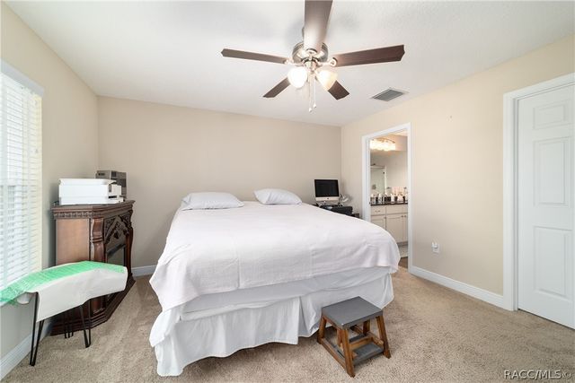 3005 W Kirkwood Place, Dunnellon, FL 34433
