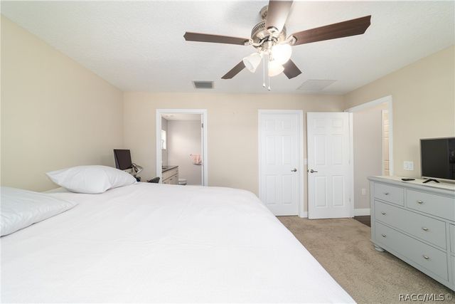 3005 W Kirkwood Place, Dunnellon, FL 34433