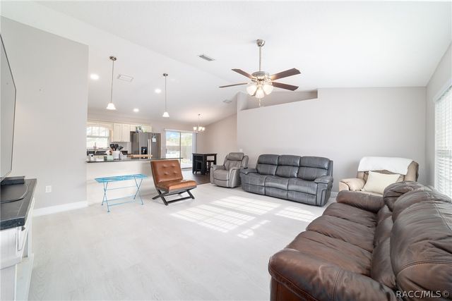3005 W Kirkwood Place, Dunnellon, FL 34433