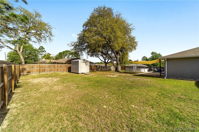 3005 W Kirkwood Place, Dunnellon, FL 34433