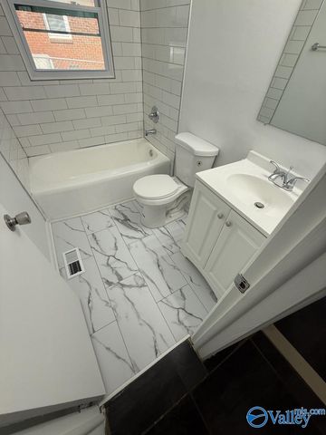 3604 Princess Street NW, Huntsville, AL 35810