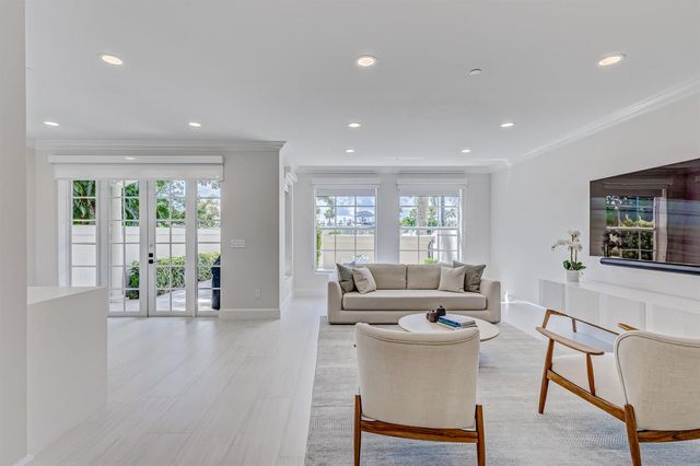 27 Marina Gardens Drive, Palm Beach Gardens, FL 33410