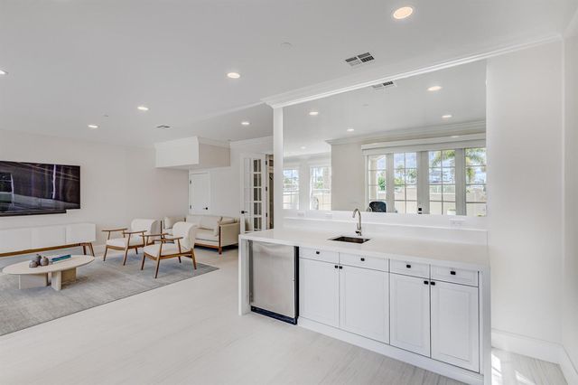 27 Marina Gardens Drive, Palm Beach Gardens, FL 33410