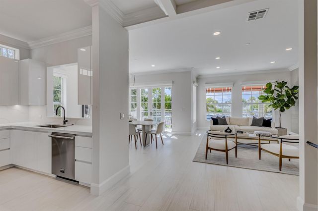 27 Marina Gardens Drive, Palm Beach Gardens, FL 33410