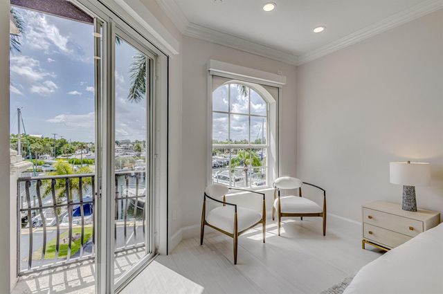 27 Marina Gardens Drive, Palm Beach Gardens, FL 33410