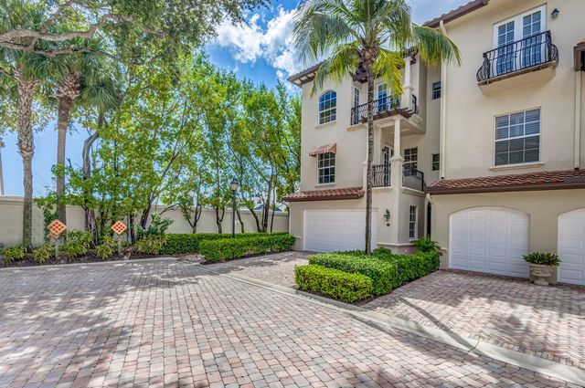 27 Marina Gardens Drive, Palm Beach Gardens, FL 33410