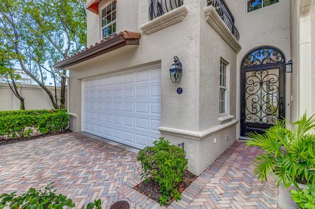 27 Marina Gardens Drive, Palm Beach Gardens, FL 33410