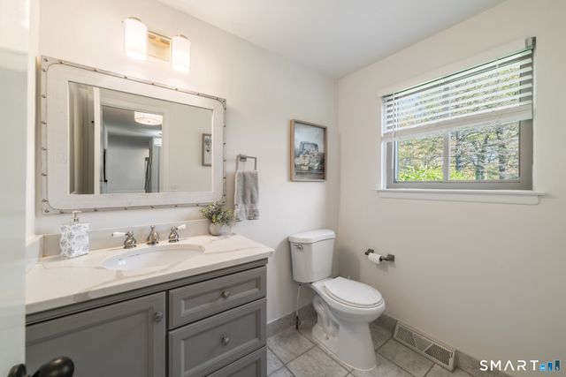 75 River Bend Road B, Stratford, CT 06614