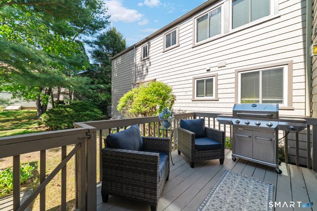 75 River Bend Road B, Stratford, CT 06614