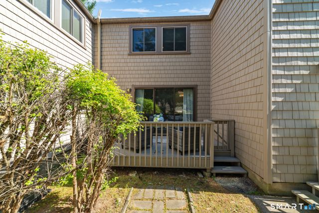 75 River Bend Road B, Stratford, CT 06614