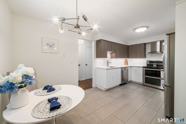 75 River Bend Road B, Stratford, CT 06614