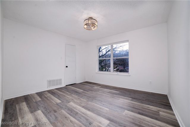 3129 Glen Flora Way, Fort Smith, AR 72908