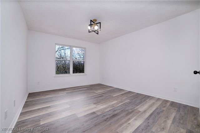 3129 Glen Flora Way, Fort Smith, AR 72908