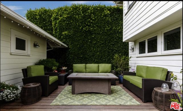 652 Woodlawn Avenue, Venice (los Angeles), CA 90291