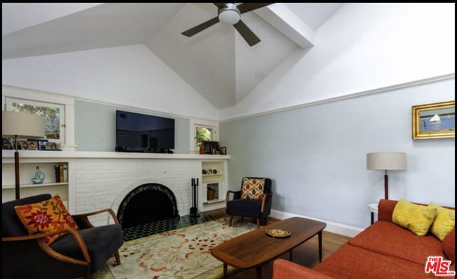 652 Woodlawn Avenue, Venice (los Angeles), CA 90291