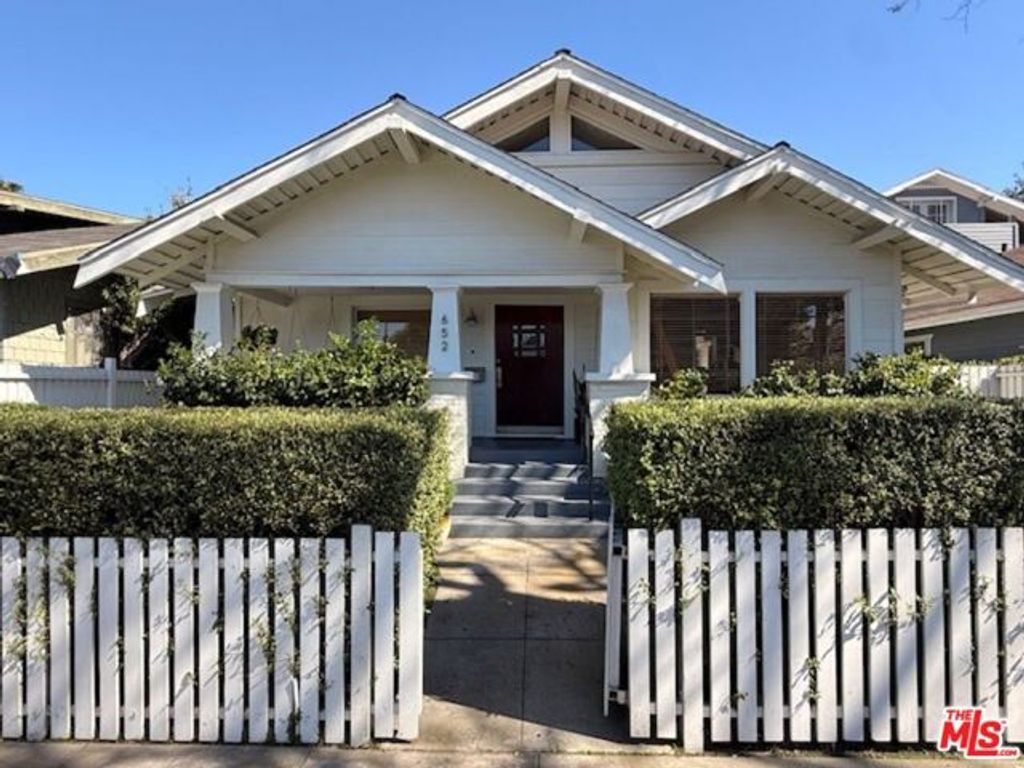 652 Woodlawn Avenue, Venice (los Angeles), CA 90291