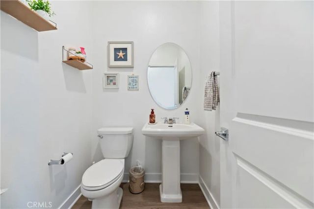 364 CASTAIC Way, Rialto, CA 92377