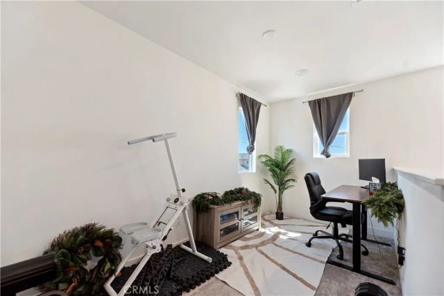 364 CASTAIC Way, Rialto, CA 92377