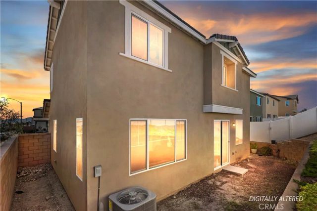 364 CASTAIC Way, Rialto, CA 92377