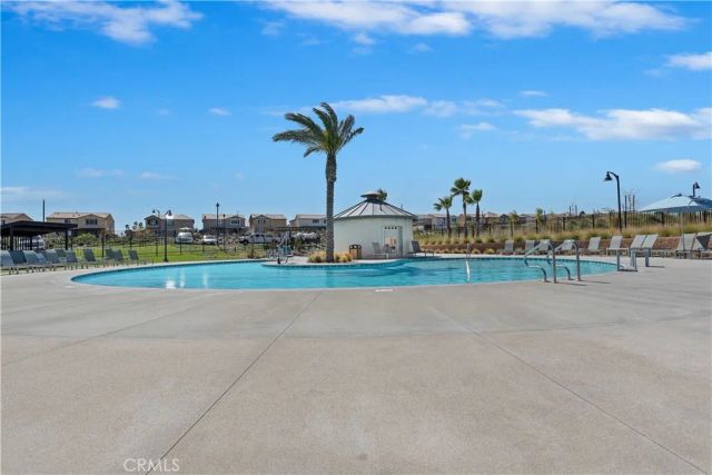 364 CASTAIC Way, Rialto, CA 92377