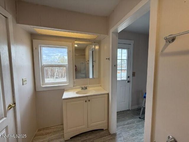 2735 Toiyabe Street, Silver Springs, NV 89429