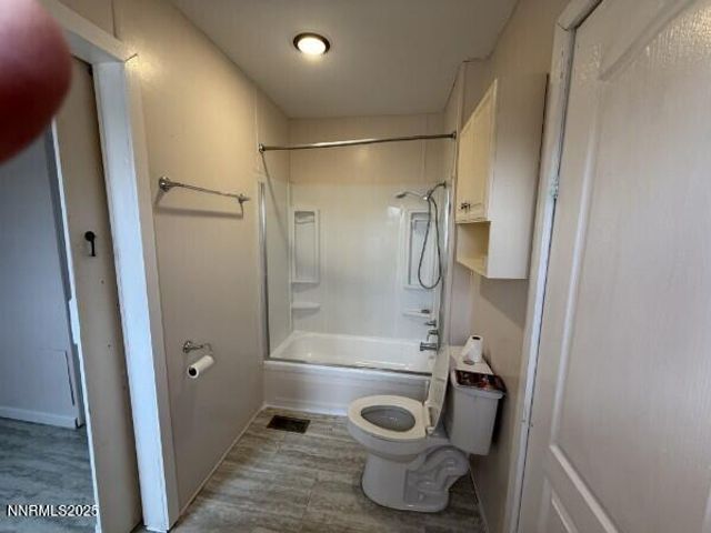 2735 Toiyabe Street, Silver Springs, NV 89429