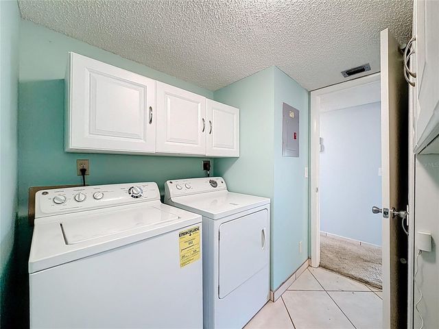 826 SKY PINE WAY G2, Greenacres, FL 33415