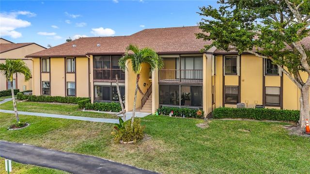 826 SKY PINE WAY G2, Greenacres, FL 33415