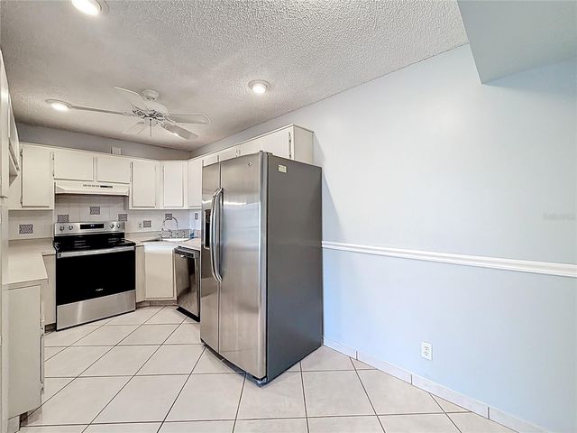 826 SKY PINE WAY G2, Greenacres, FL 33415