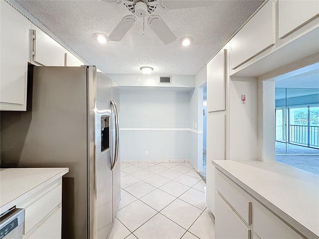 826 SKY PINE WAY G2, Greenacres, FL 33415