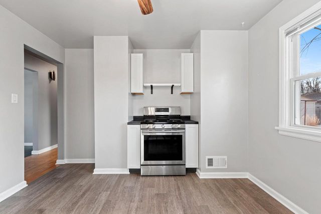 963 LIBERTY STREET, Green Bay, WI 54304