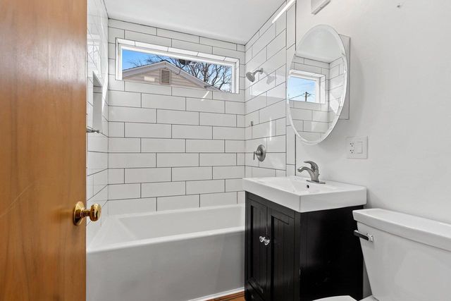 963 LIBERTY STREET, Green Bay, WI 54304