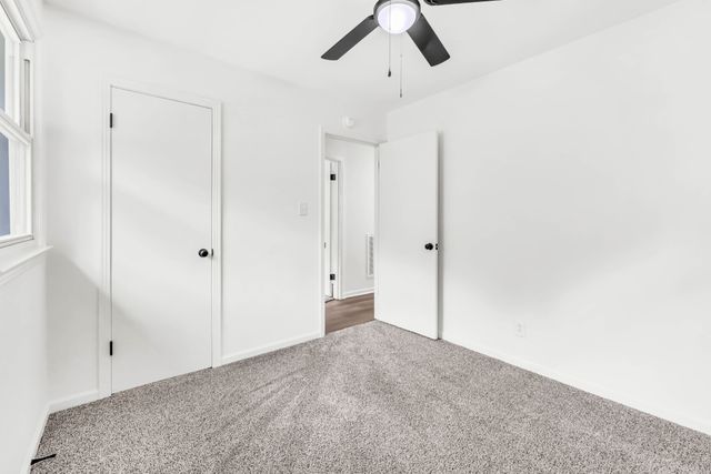 1446 Elm Hill Dr, Clarksville, TN 37040