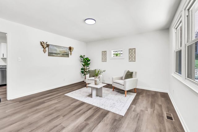 1446 Elm Hill Dr, Clarksville, TN 37040