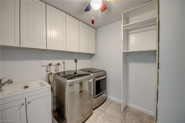 1633 SE 39th TER, Cape Coral, FL 33904