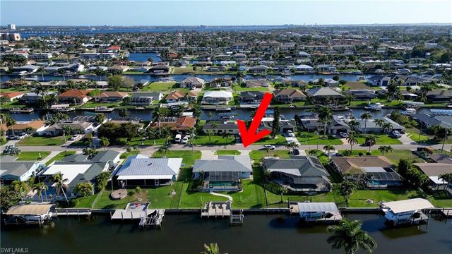 1633 SE 39th TER, Cape Coral, FL 33904