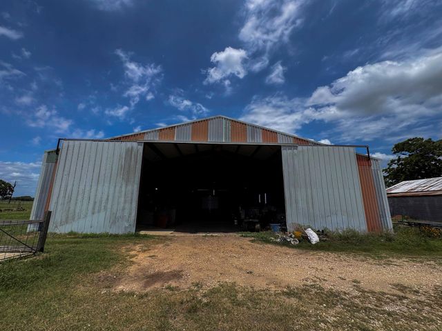 11810 Zamanek Road, Needville, TX 77461