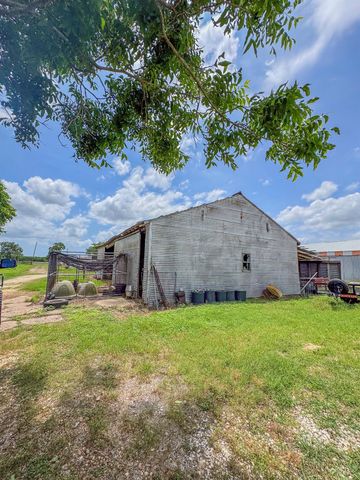 11810 Zamanek Road, Needville, TX 77461