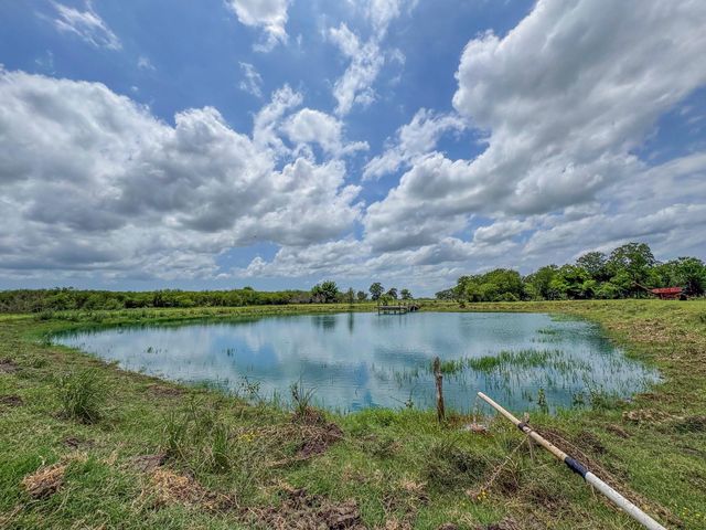 11810 Zamanek Road, Needville, TX 77461
