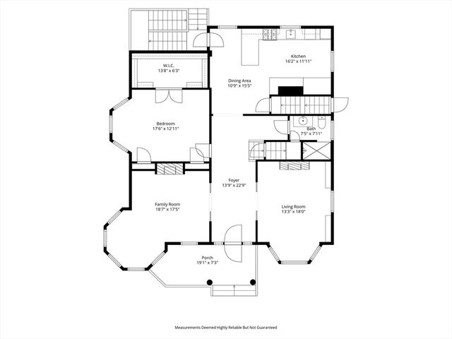 15 Grosvenor Park, Lynn, MA 01902