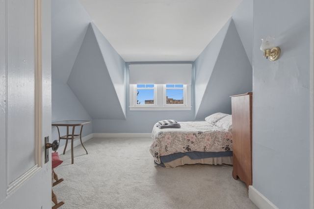 15 Grosvenor Park, Lynn, MA 01902