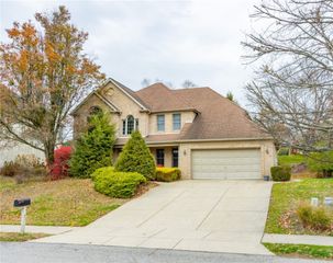 1703 Wheatland Ct, Moon/crescent Twp, PA 15108